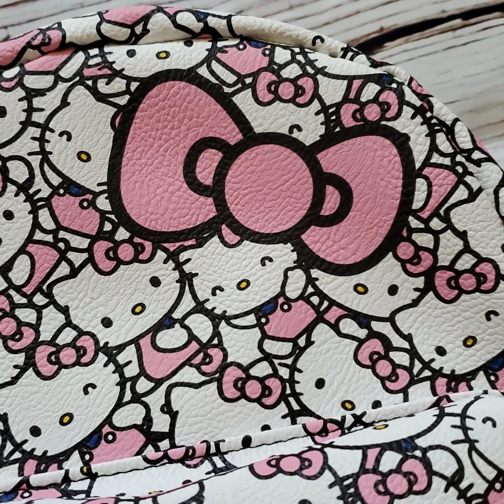 🆕️ CUTE SANRIO PINK HELLO KITTY MINI BACKPACK 💕